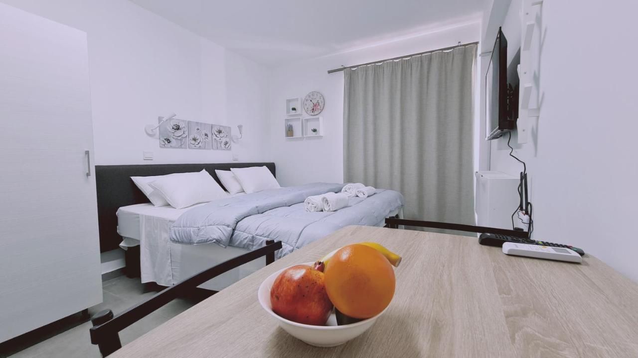 Stay Napa Living Studios 아이아 나파 외부 사진