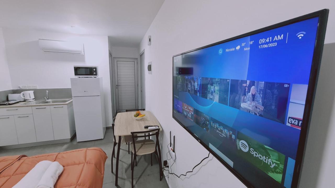Stay Napa Living Studios 아이아 나파 외부 사진